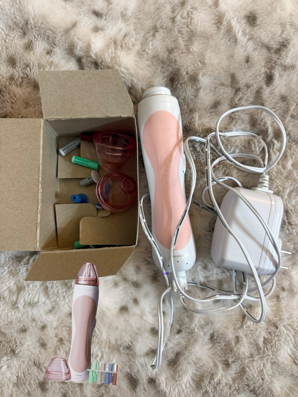 PMD Pink & White Facial Suction Cleanser with Charger